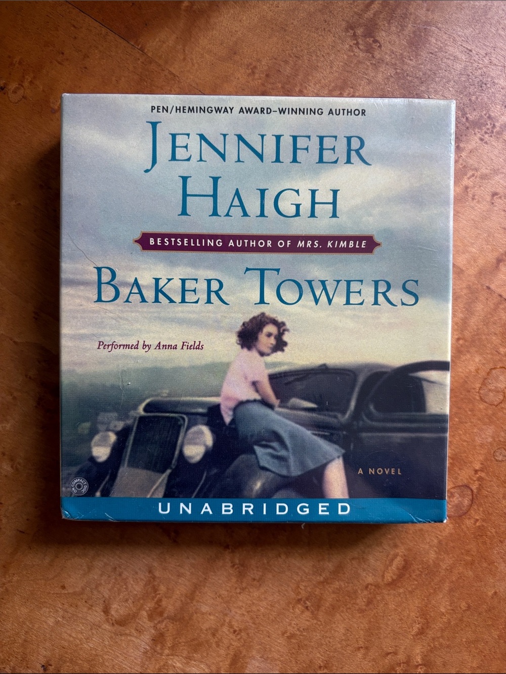 Jennifer Haigh - Baker Towers (Unabridged) - Blue/Cream Cover